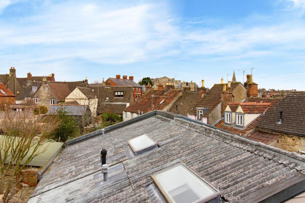 The Shoe Box Cottage With Allocated Parking Malmesbury Dış mekan fotoğraf